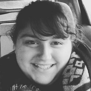 Meet your Posher, Marisa